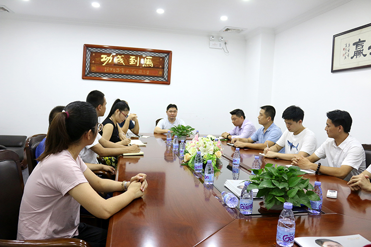 談感受、講方法、拓思路——金利集成灶2019年?duì)I銷戰(zhàn)略懇談會圓滿召開