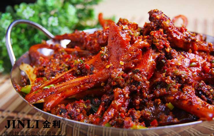 集成灶企業(yè)于要想不落后,就要與互聯(lián)網(wǎng)時代接軌