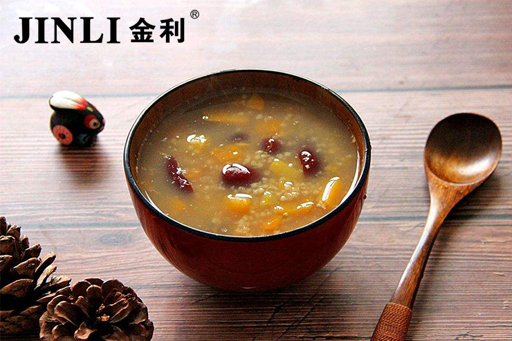 懂生活的人，廚房里都有一臺金利集成灶坐鎮！