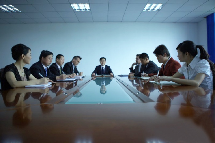 金利集成灶高層開會學習