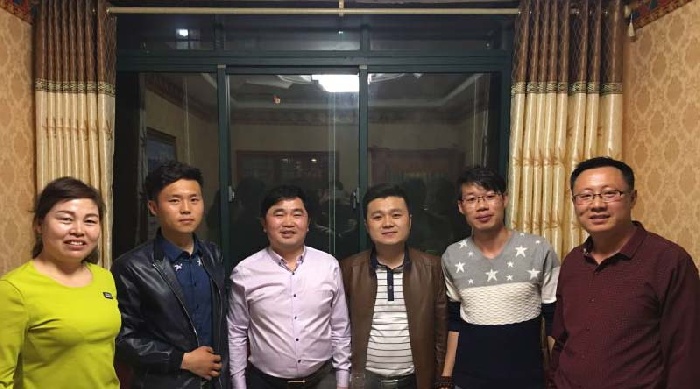 金利集成灶周董事長親臨砍價會現場